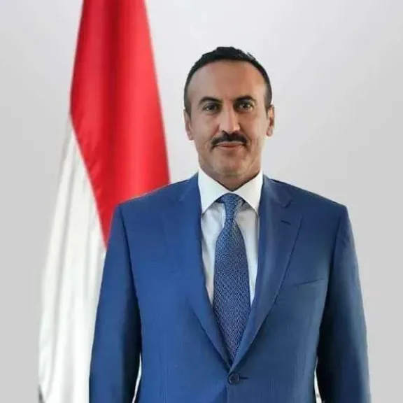 ”قالها بابتسامة: ”لن نتخلى عن الشعب”... فهل يكون أحمد علي صالح القيادة التي ينتظرها اليمن؟”